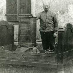Philippe, son of Etienne Labarere, cabinetmaker -1921 1870